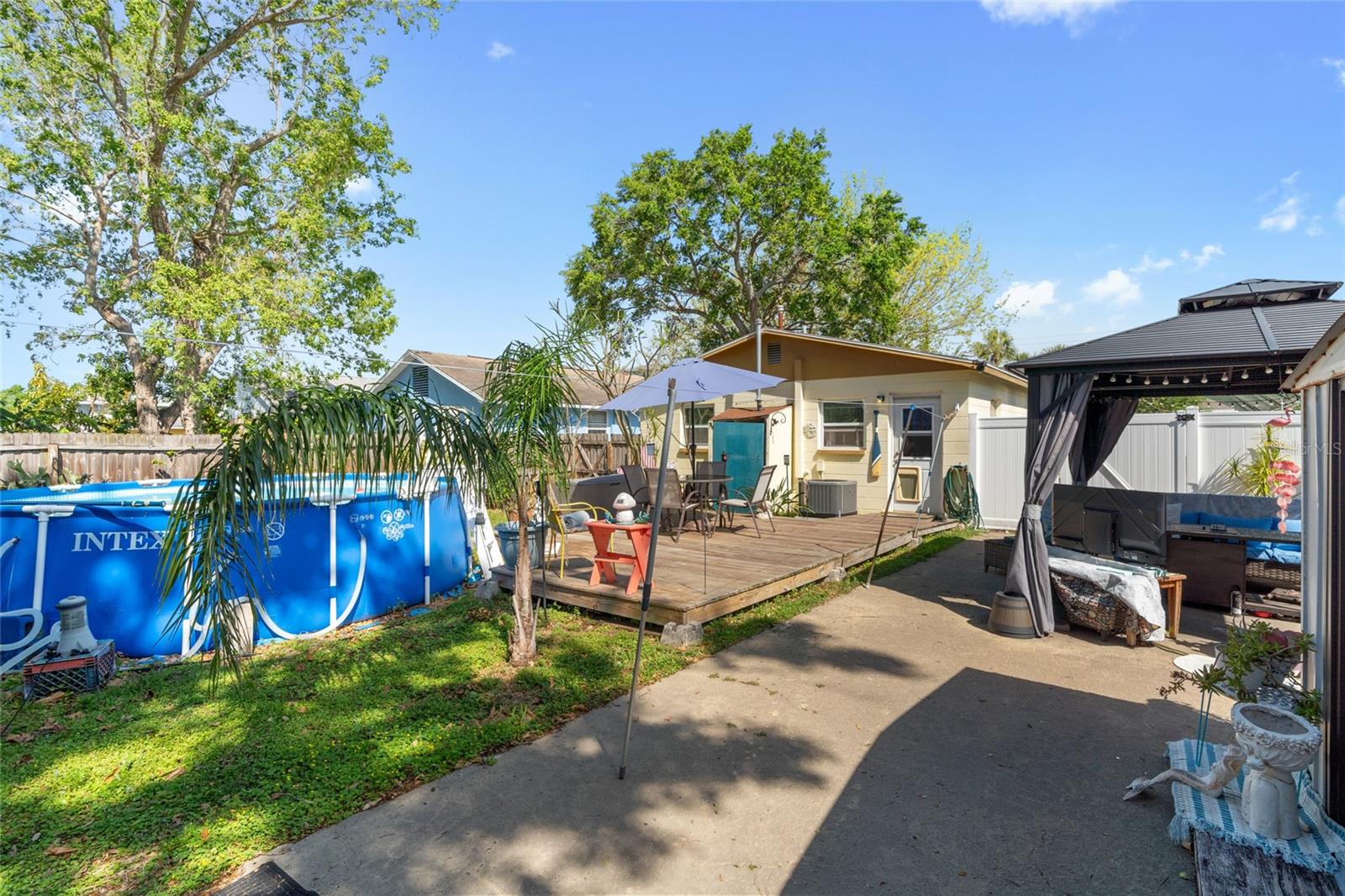 1021 11TH AVE NW, LARGO, FL, 33770