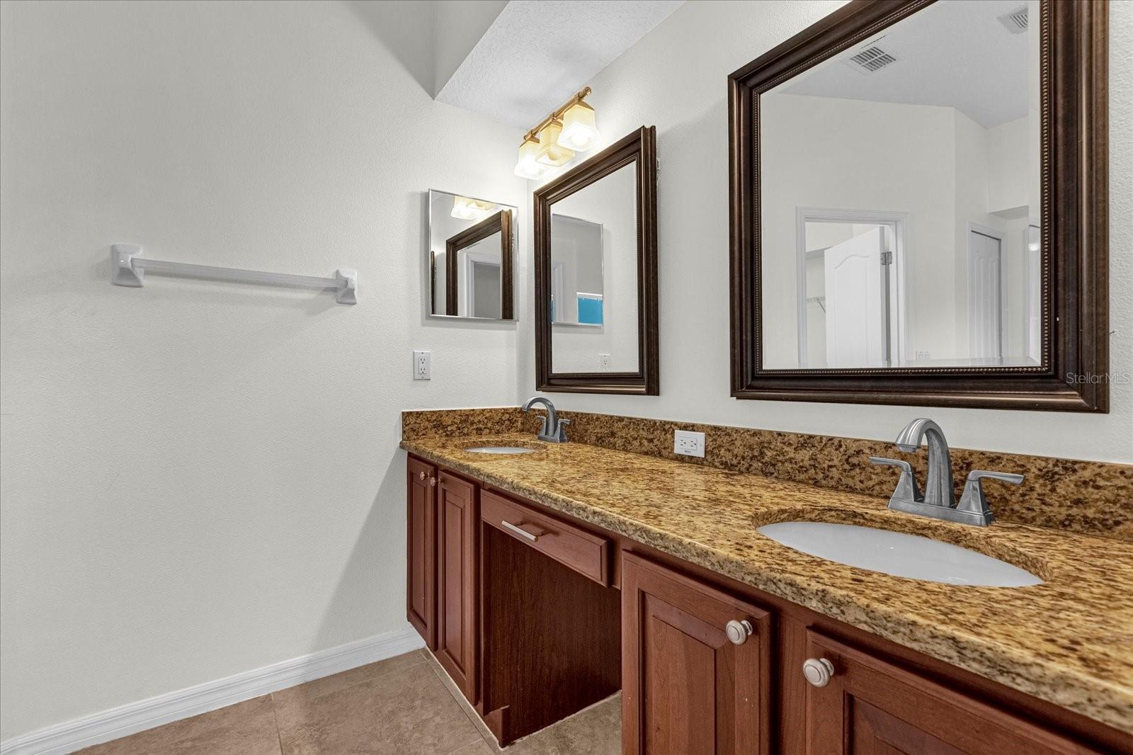 14433 NOTTINGHAM WAY CIR, ORLANDO, FL, 32828