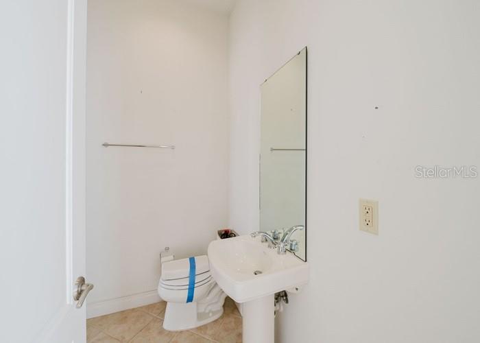 235 COCOANUT AVE #129E, SARASOTA, FL, 34236