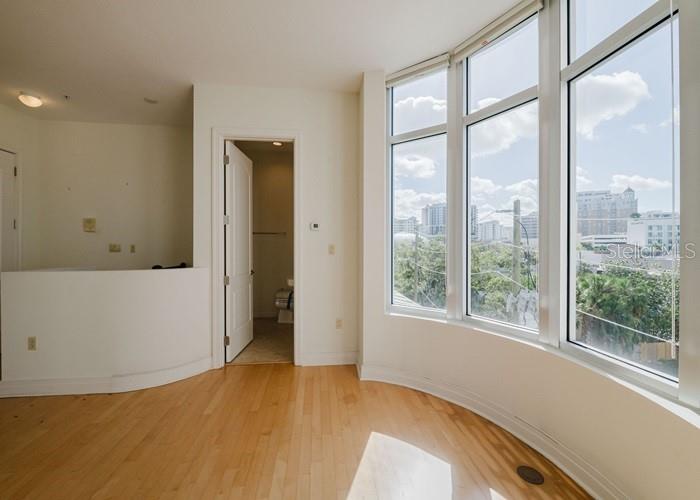 235 COCOANUT AVE #129E, SARASOTA, FL, 34236