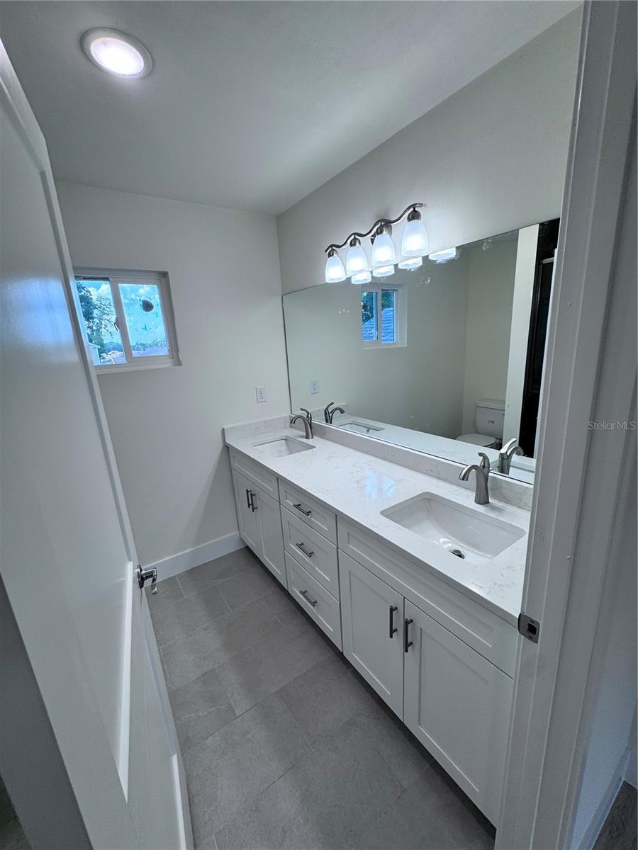 22711 NW 192ND LN, HIGH SPRINGS, FL, 32643