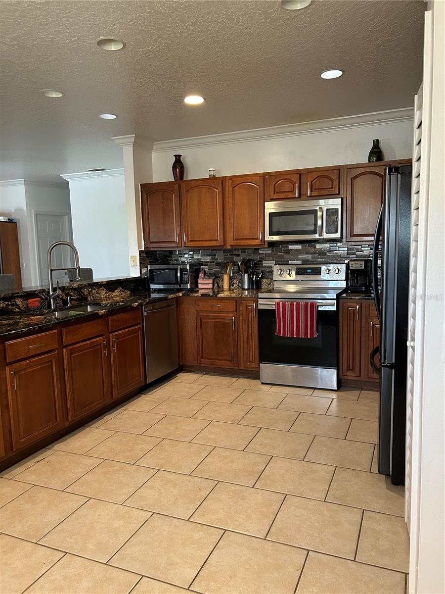 5406 CREPE MYRTLE CIR, KISSIMMEE, FL, 34758