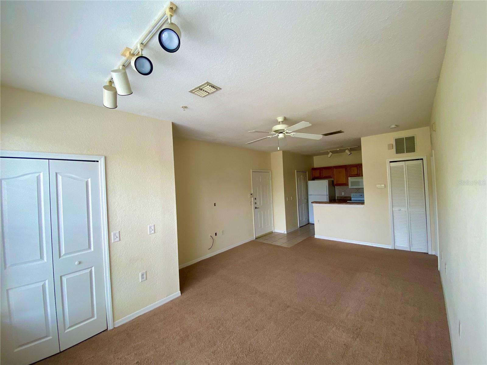 6137 METROWEST BLVD #207, ORLANDO, FL, 32835