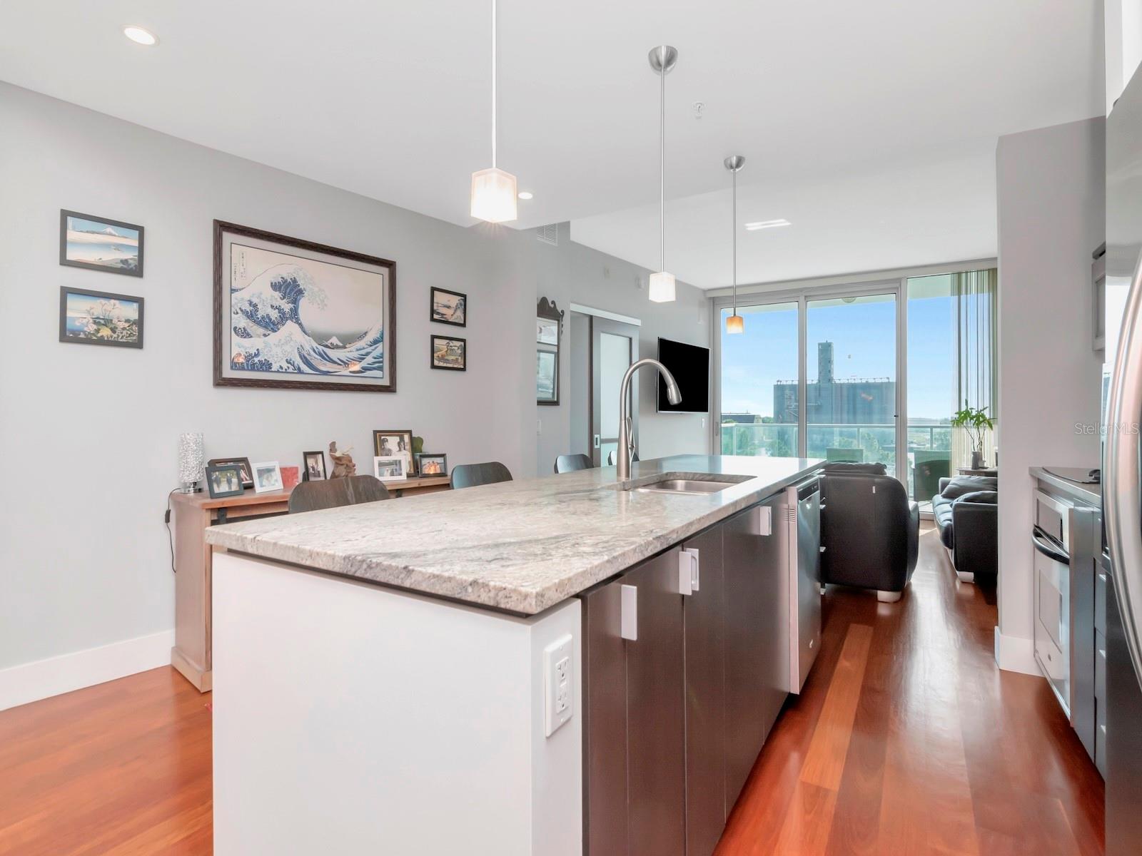 912 CHANNELSIDE DR #2501, TAMPA, FL, 33602