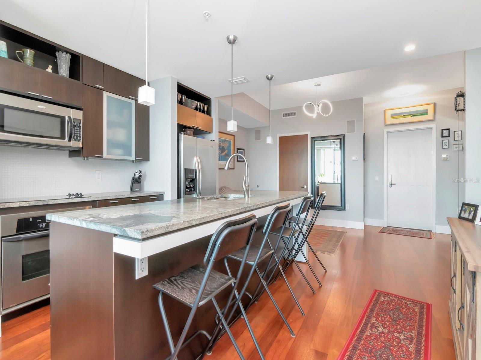 912 CHANNELSIDE DR #2501, TAMPA, FL, 33602