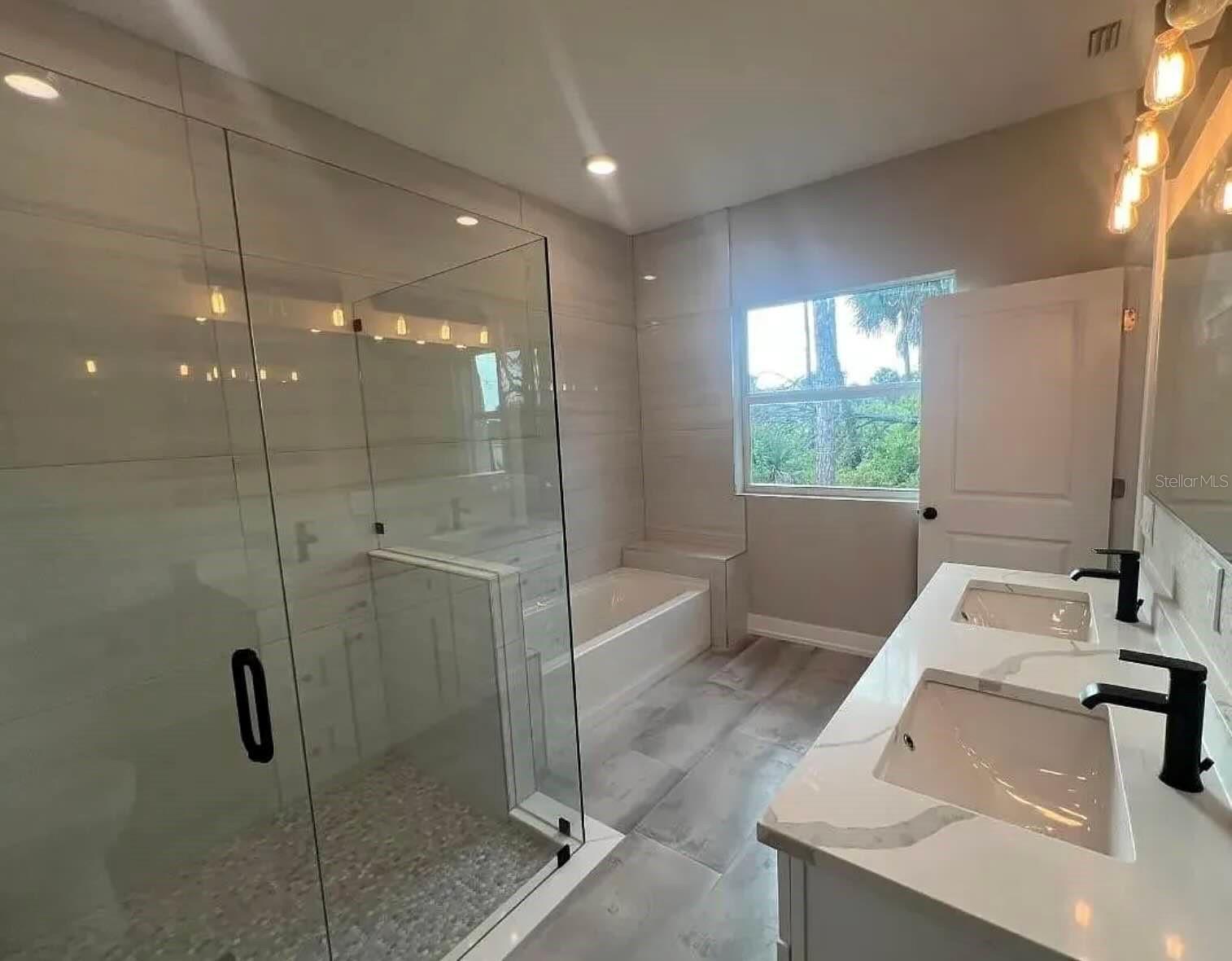 302 ALBATROSS RD, ROTONDA WEST, FL, 33947