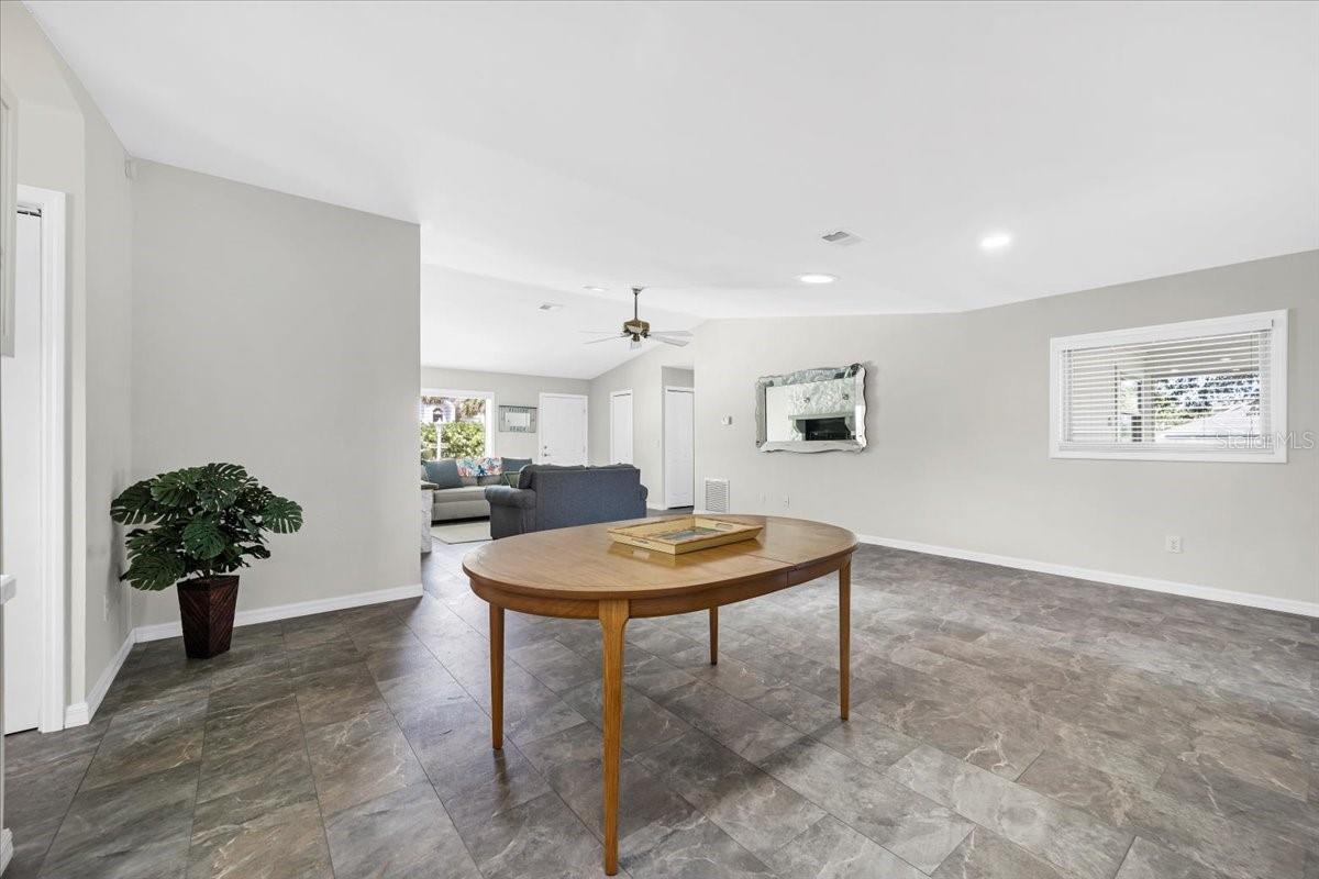82 CIMMARON DR, PALM COAST, FL, 32137