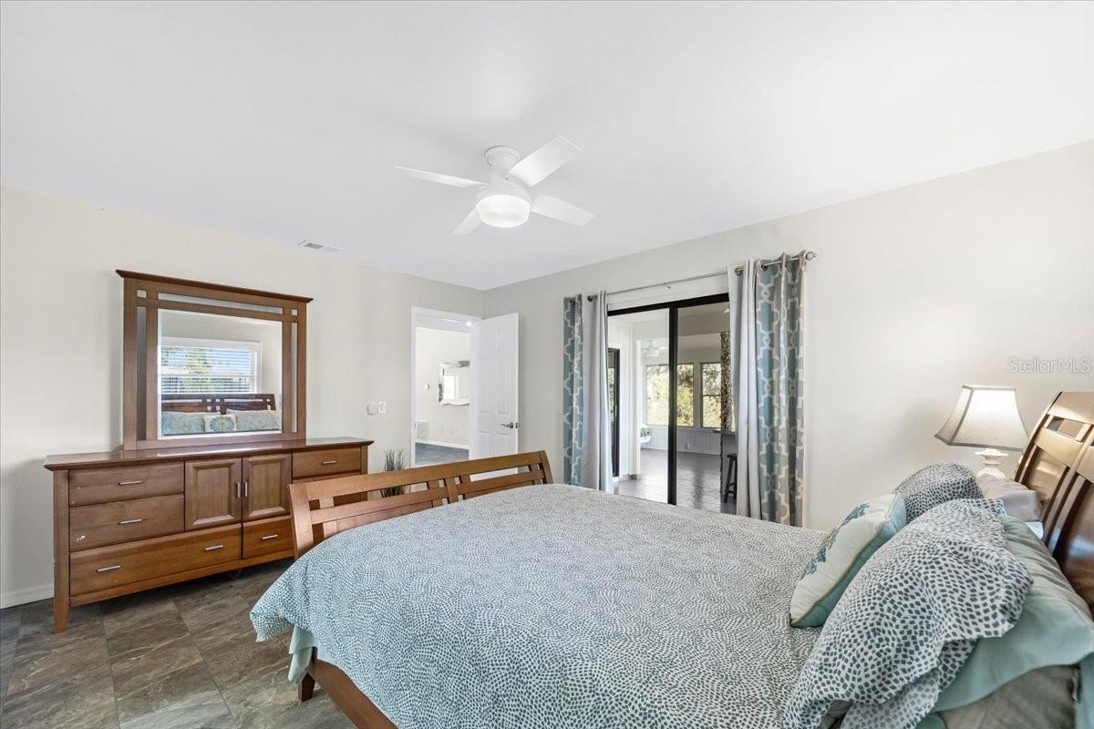 82 CIMMARON DR, PALM COAST, FL, 32137