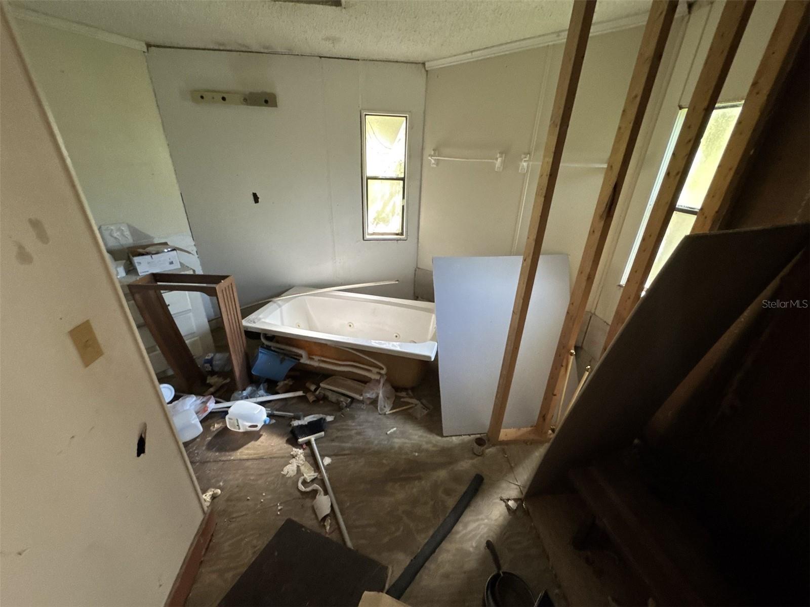 8906 TURKEY CREEK RD, PLANT CITY, FL, 33567