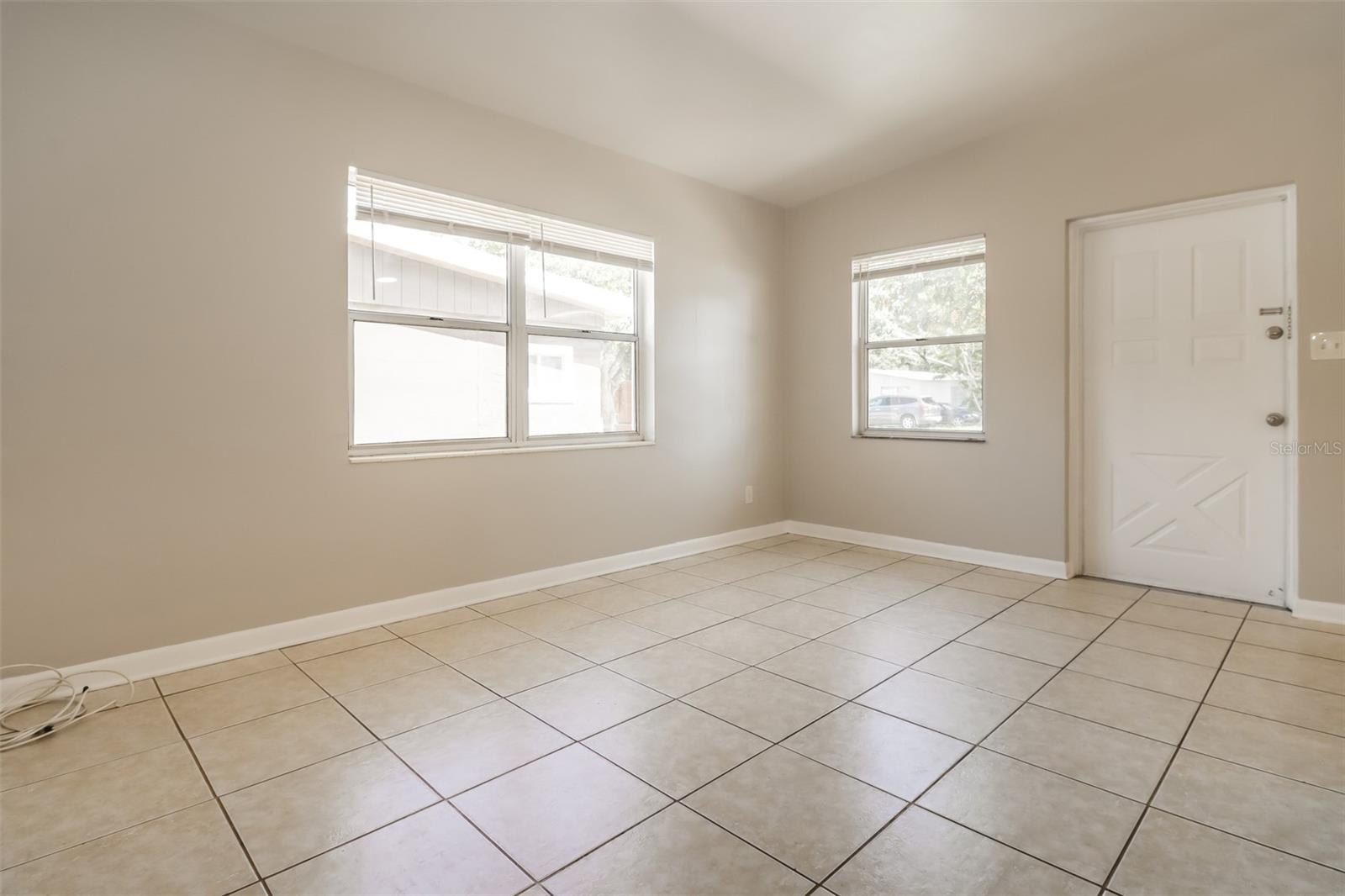 6464 82ND AVE N, PINELLAS PARK, FL, 33781