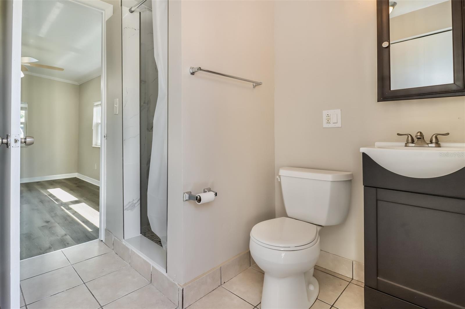 6464 82ND AVE N, PINELLAS PARK, FL, 33781