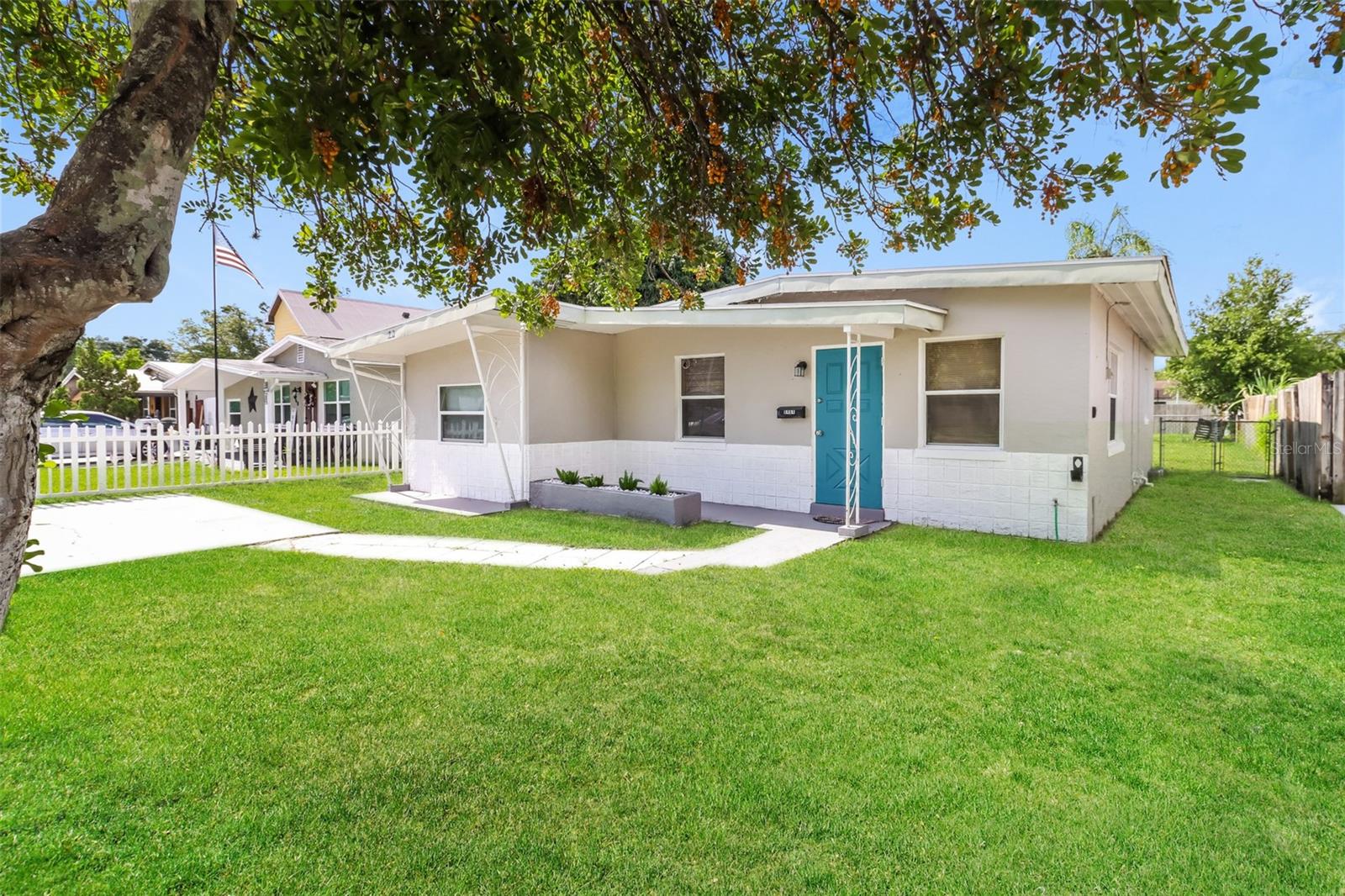 6464 82ND AVE N, PINELLAS PARK, FL, 33781