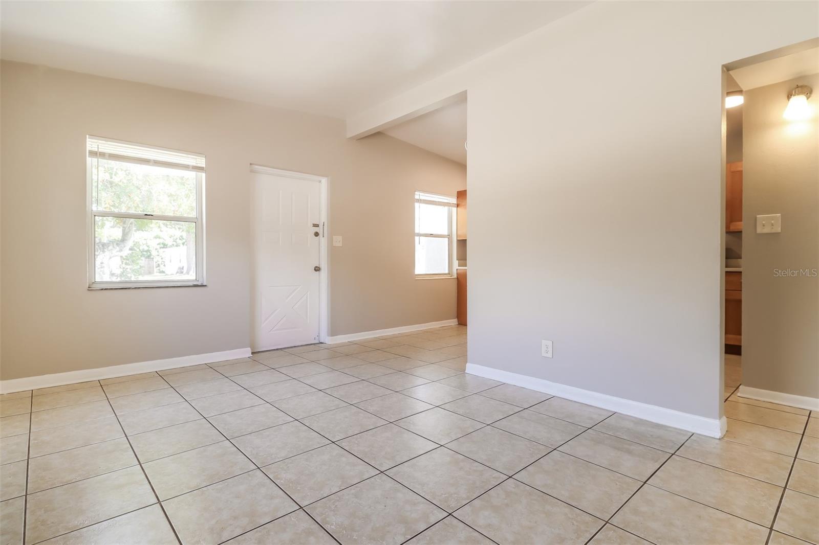 6464 82ND AVE N, PINELLAS PARK, FL, 33781