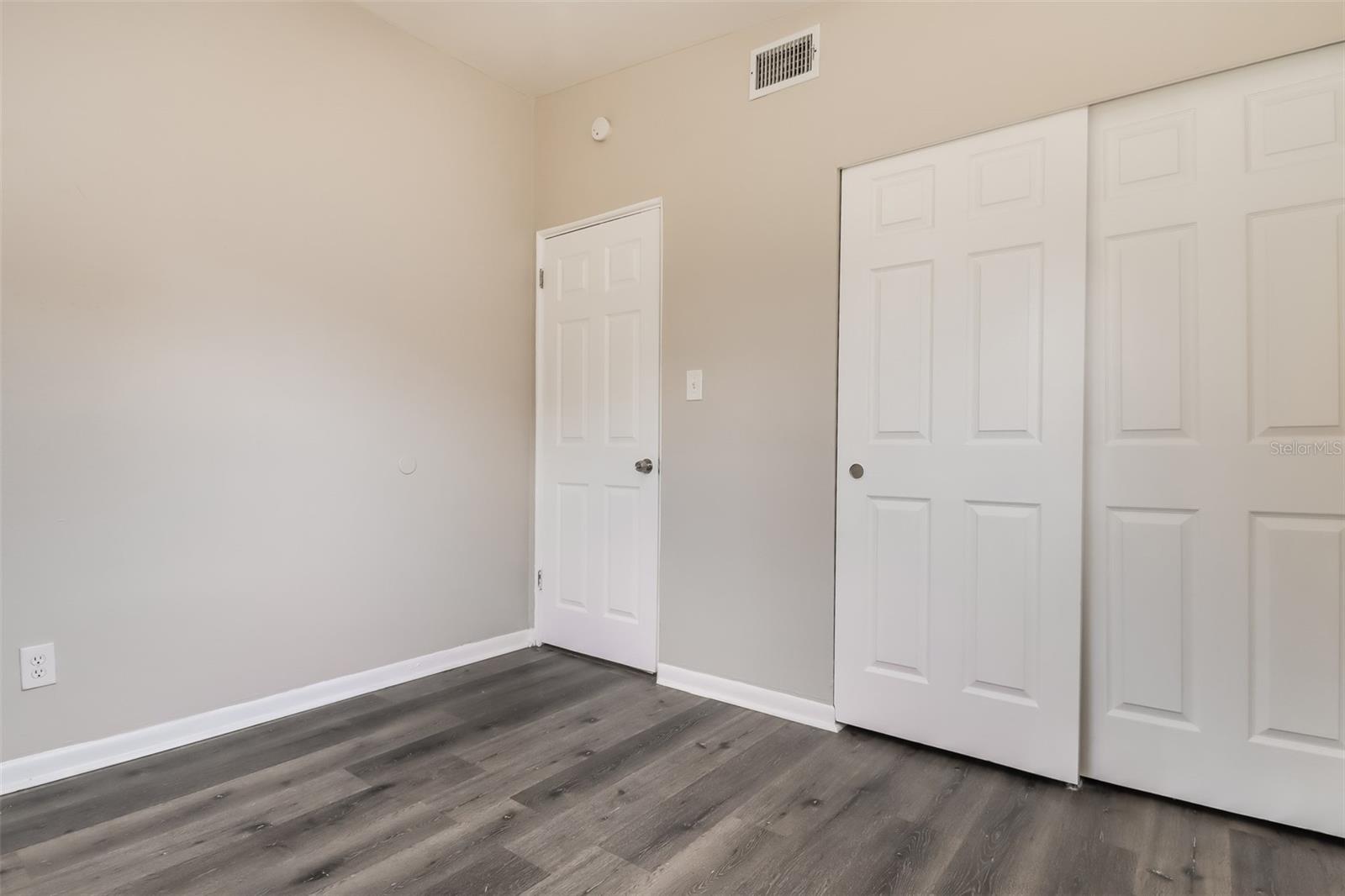 6464 82ND AVE N, PINELLAS PARK, FL, 33781