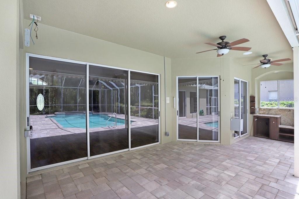 19106 AVENUE BAYONNES, LUTZ, FL, 33558