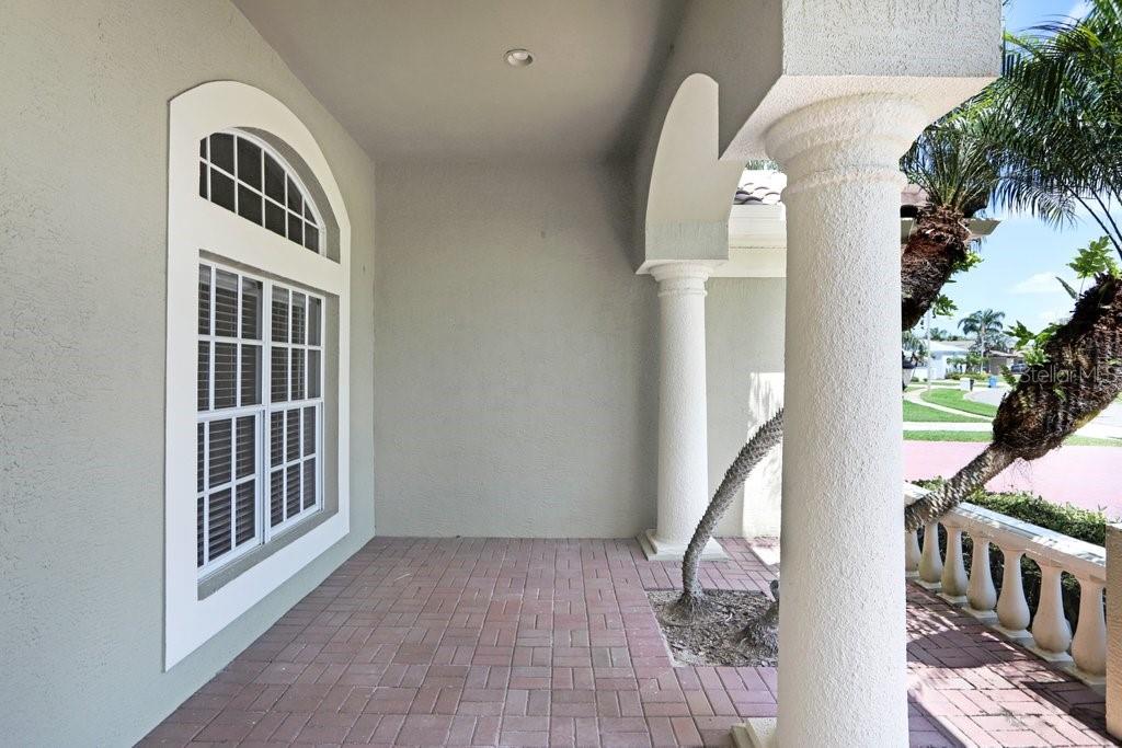 19106 AVENUE BAYONNES, LUTZ, FL, 33558