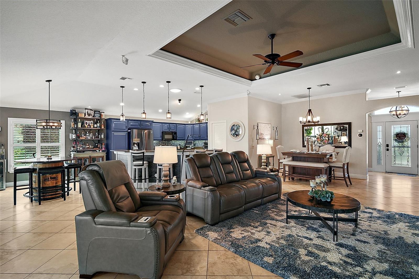 685 WINIFRED WAY, THE VILLAGES, FL, 32162