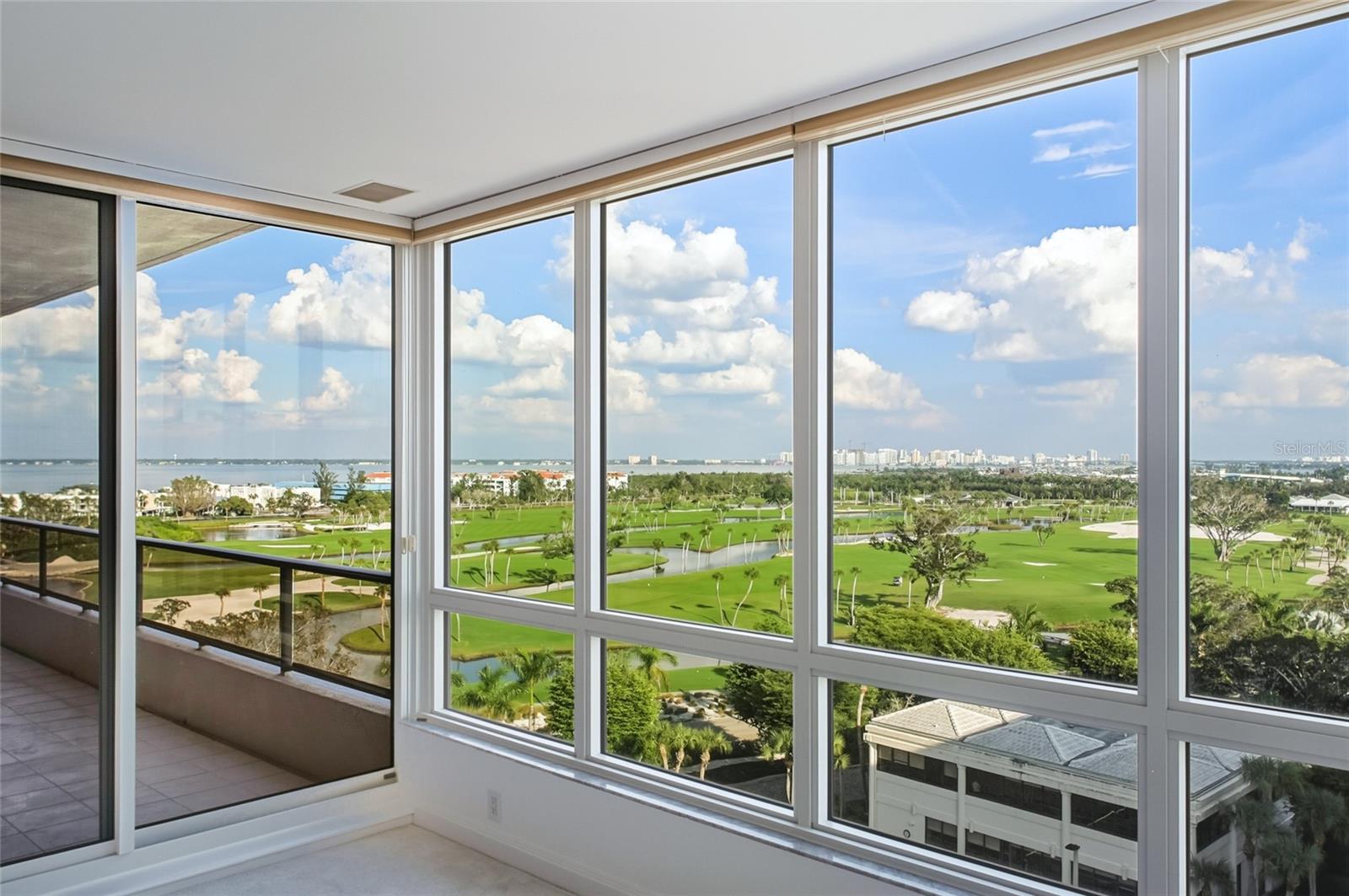 545 SANCTUARY DR #B806, LONGBOAT KEY, FL, 34228