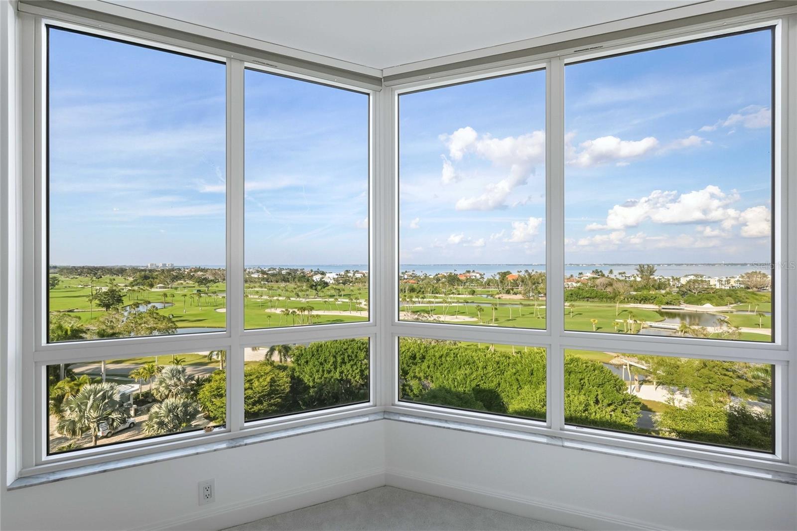 545 SANCTUARY DR #B806, LONGBOAT KEY, FL, 34228