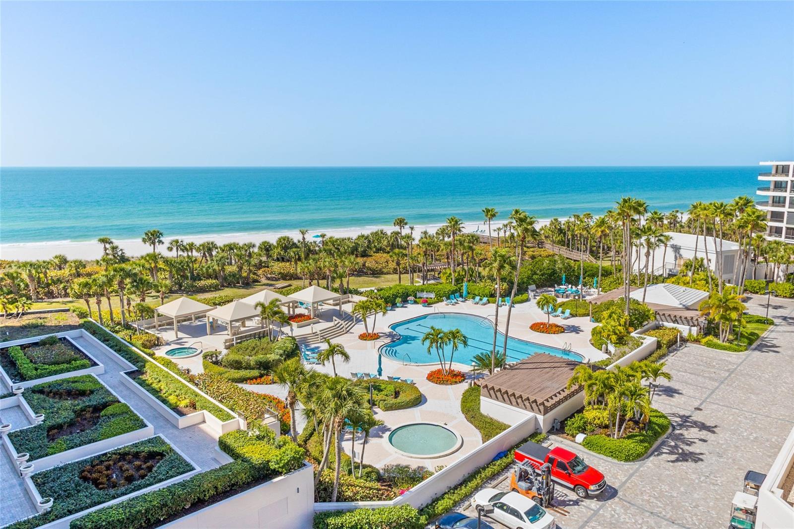545 SANCTUARY DR #B806, LONGBOAT KEY, FL, 34228