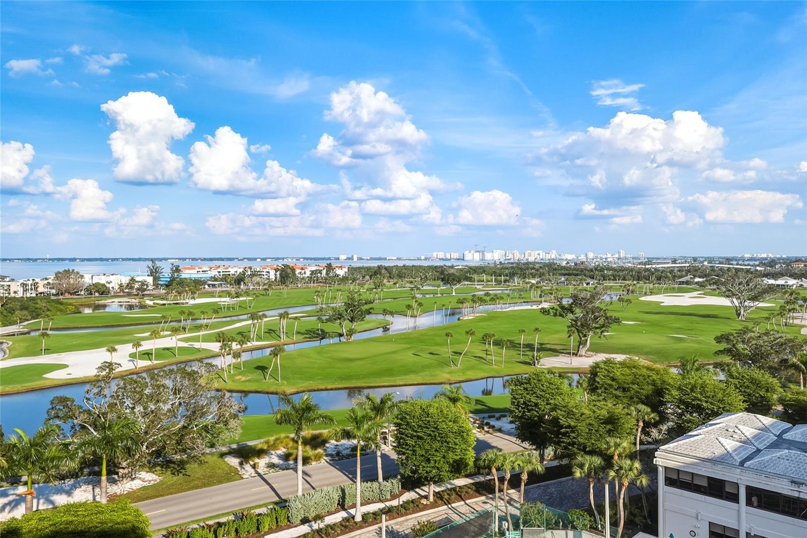 545 SANCTUARY DR #B806, LONGBOAT KEY, FL, 34228