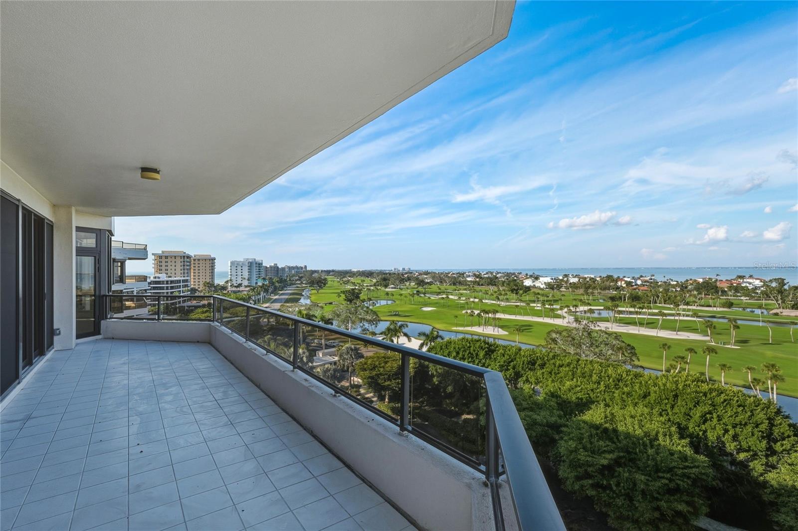 545 SANCTUARY DR #B806, LONGBOAT KEY, FL, 34228