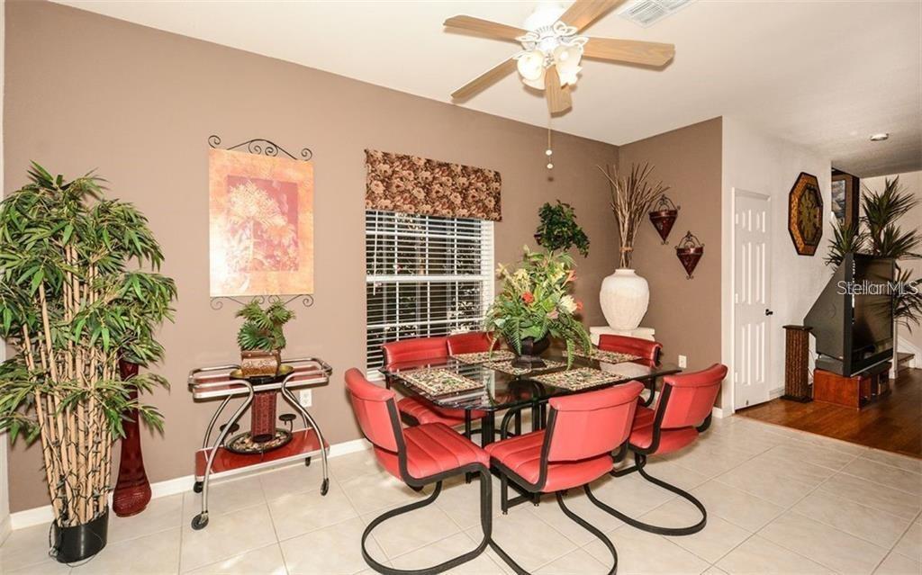 7685 PLANTATION CIR #B, UNIVERSITY PARK, FL, 34201