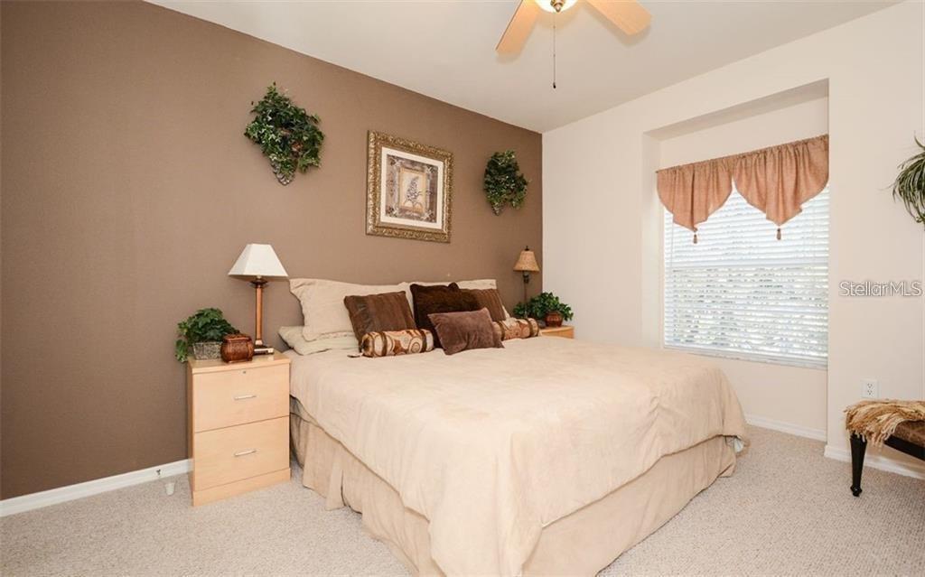 7685 PLANTATION CIR #B, UNIVERSITY PARK, FL, 34201