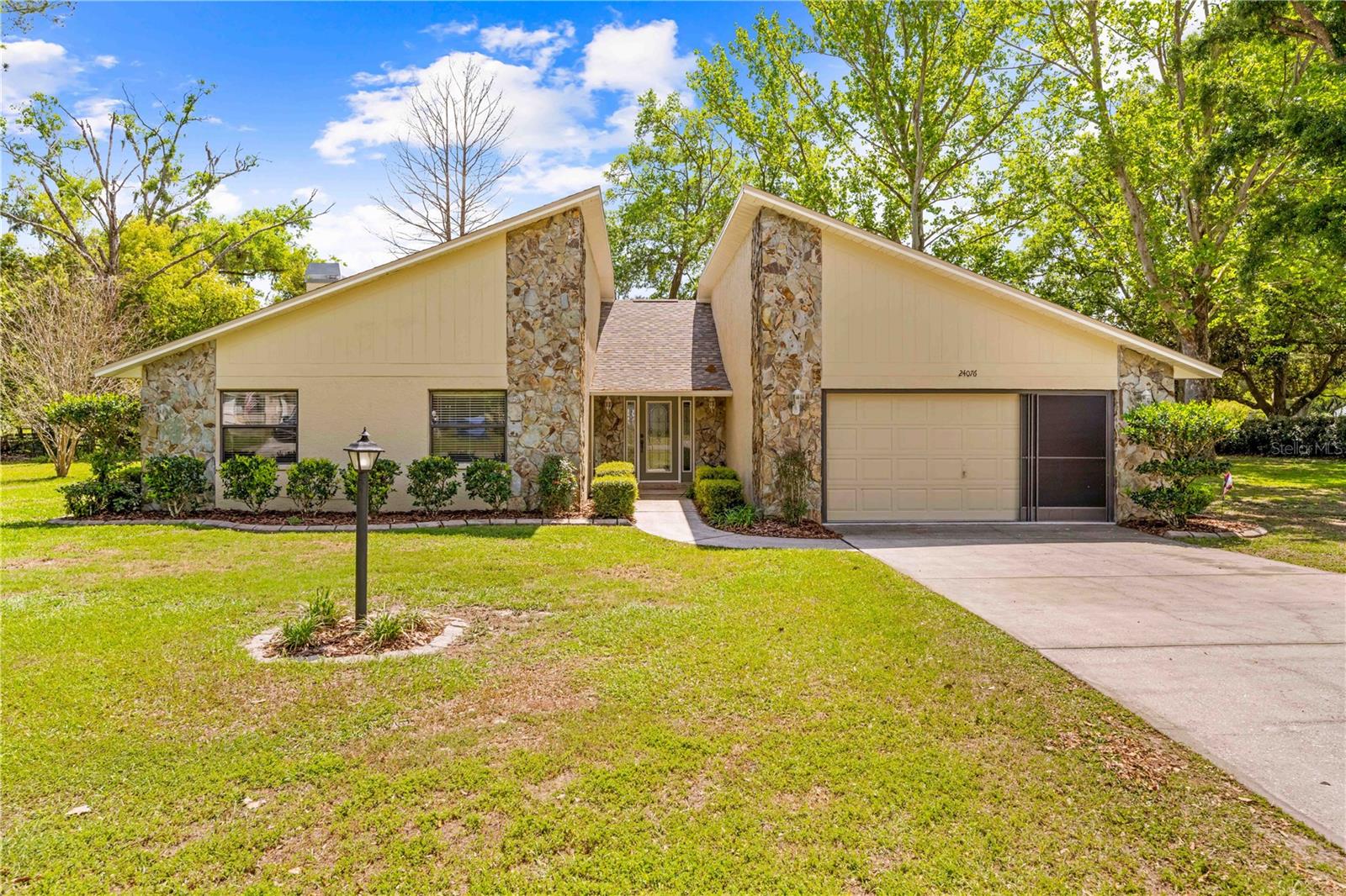 24076 RAGAN DR, BROOKSVILLE, FL, 34601