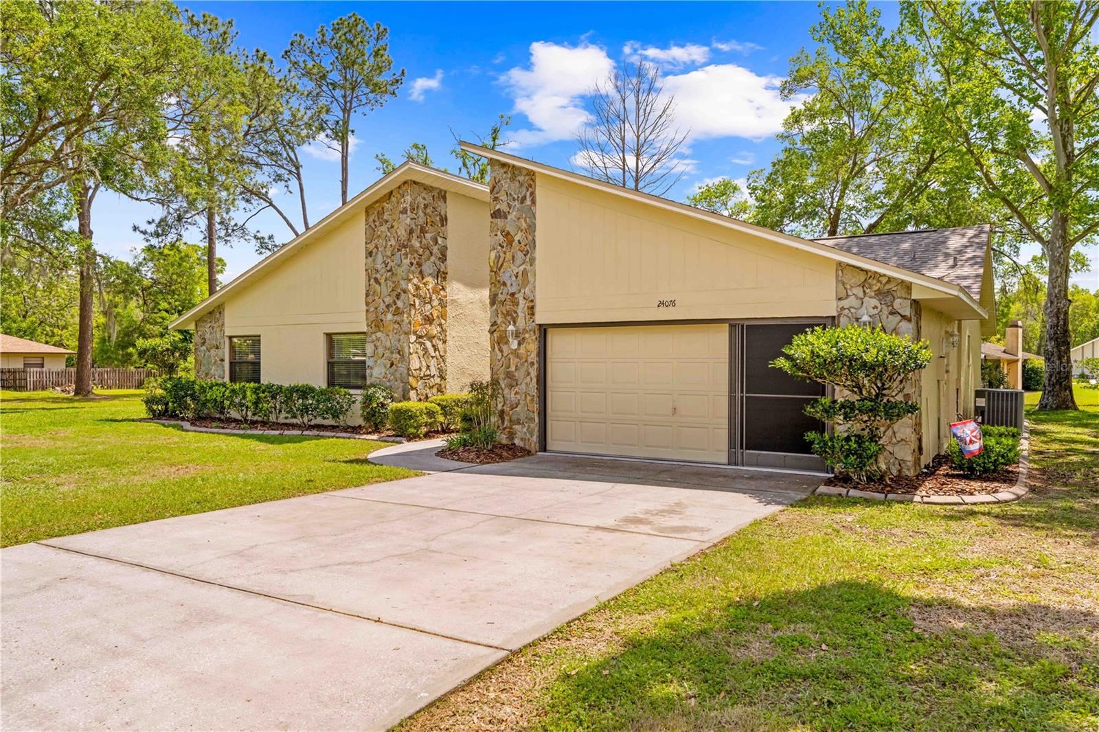 24076 RAGAN DR, BROOKSVILLE, FL, 34601