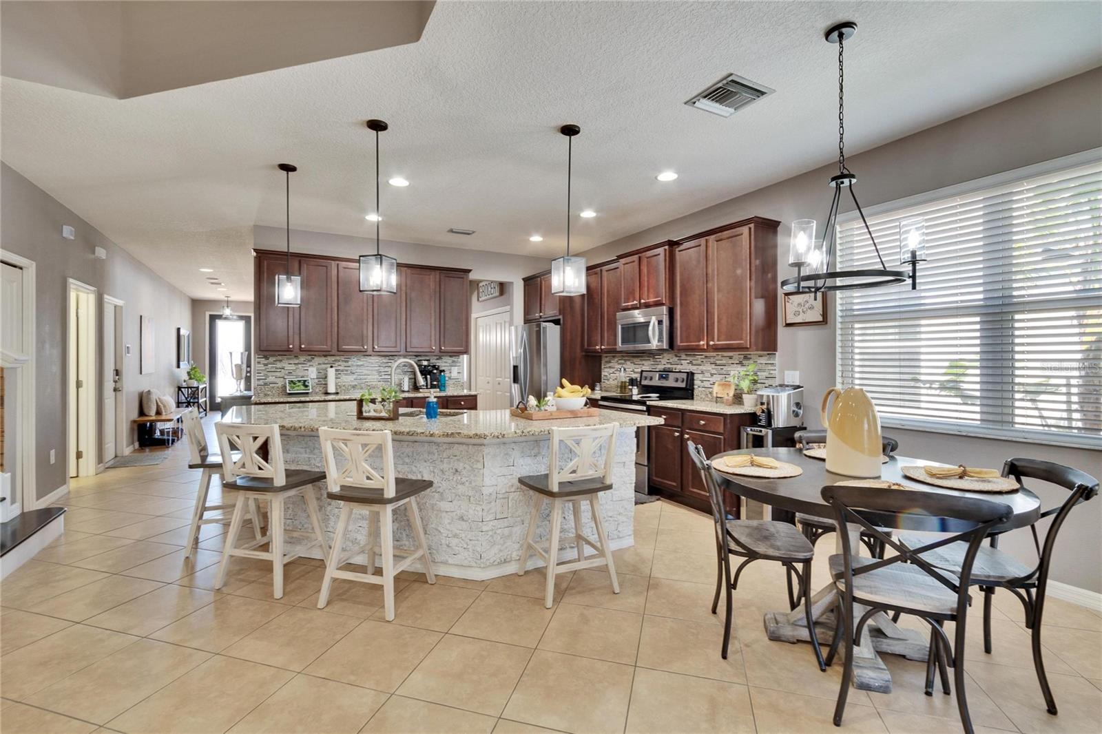 12664 FLATWOOD CREEK DR, GIBSONTON, FL, 33534