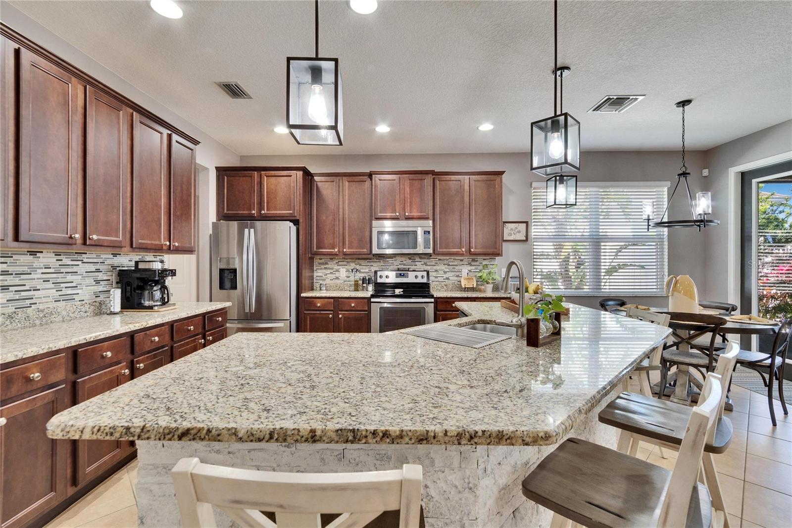 12664 FLATWOOD CREEK DR, GIBSONTON, FL, 33534