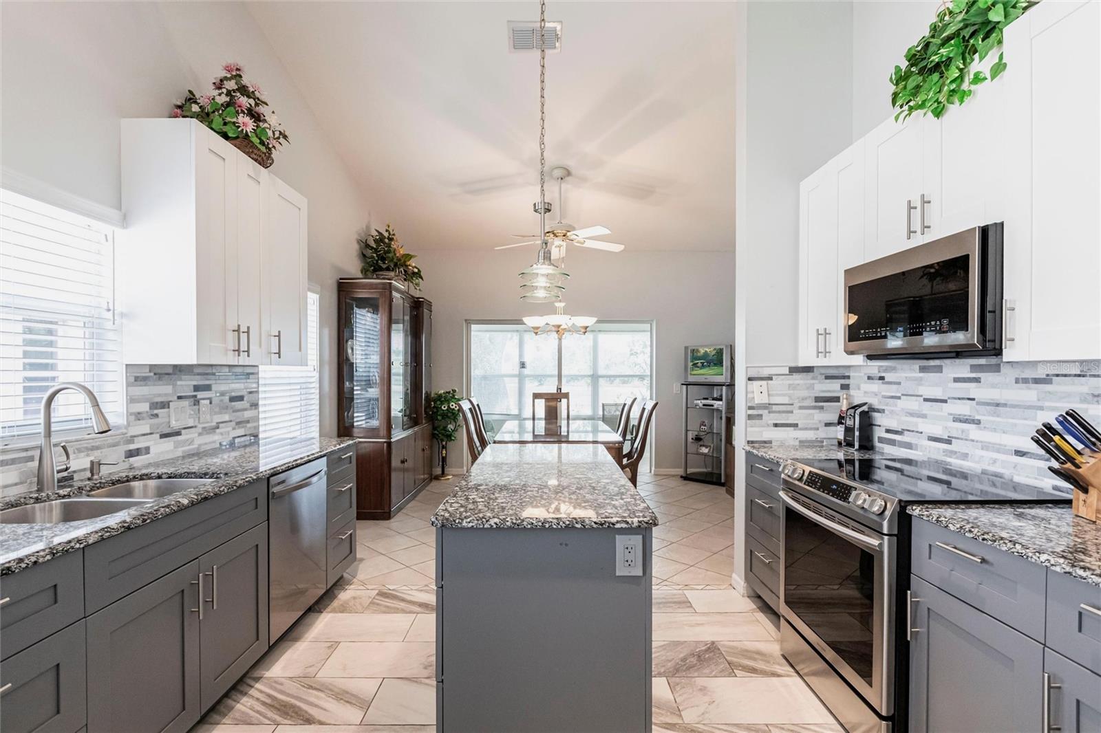 1872 BIRMINGHAM BLVD, PUNTA GORDA, FL, 33980