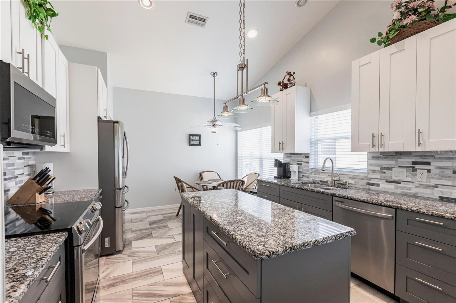 1872 BIRMINGHAM BLVD, PUNTA GORDA, FL, 33980