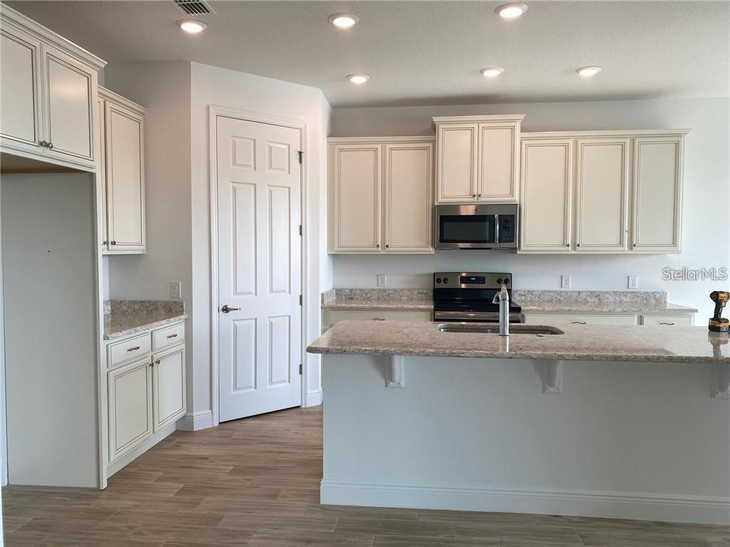 4037 VIA TOLEDO CT, POINCIANA, FL, 34759