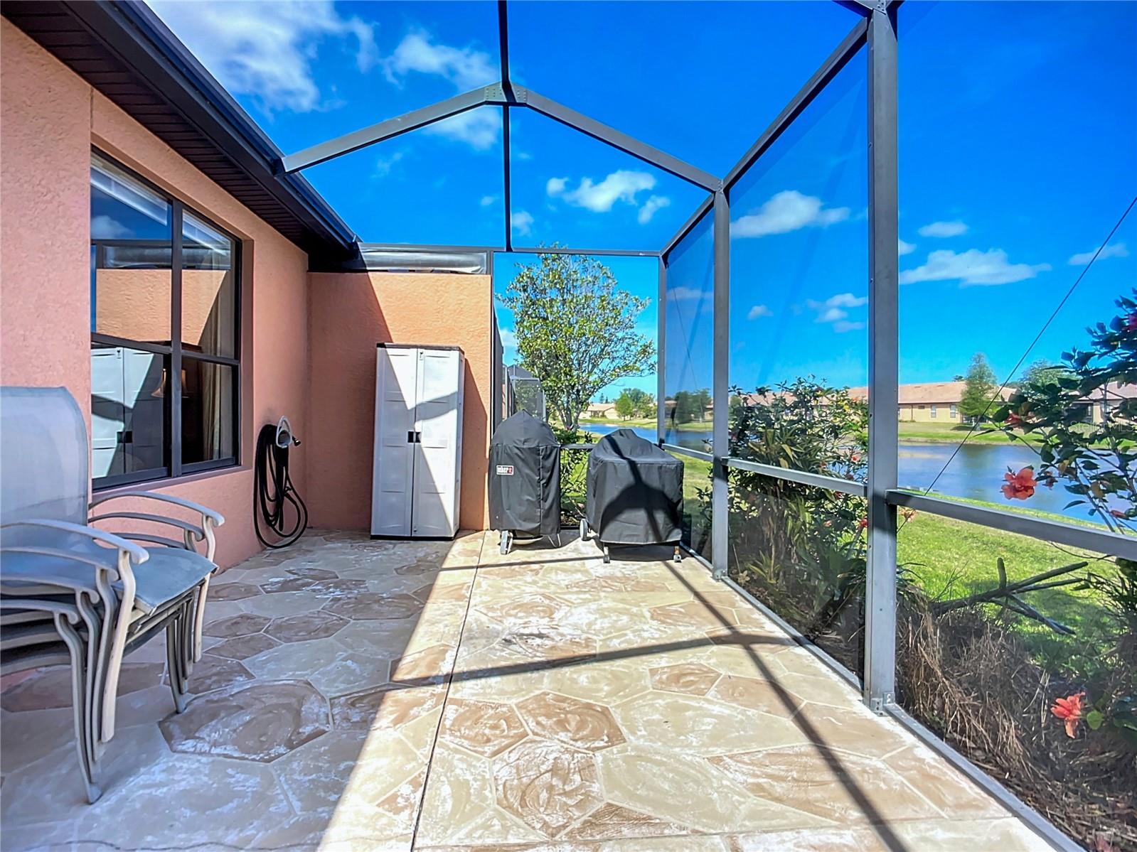 146 SHELL FALLS DR, APOLLO BEACH, FL, 33572