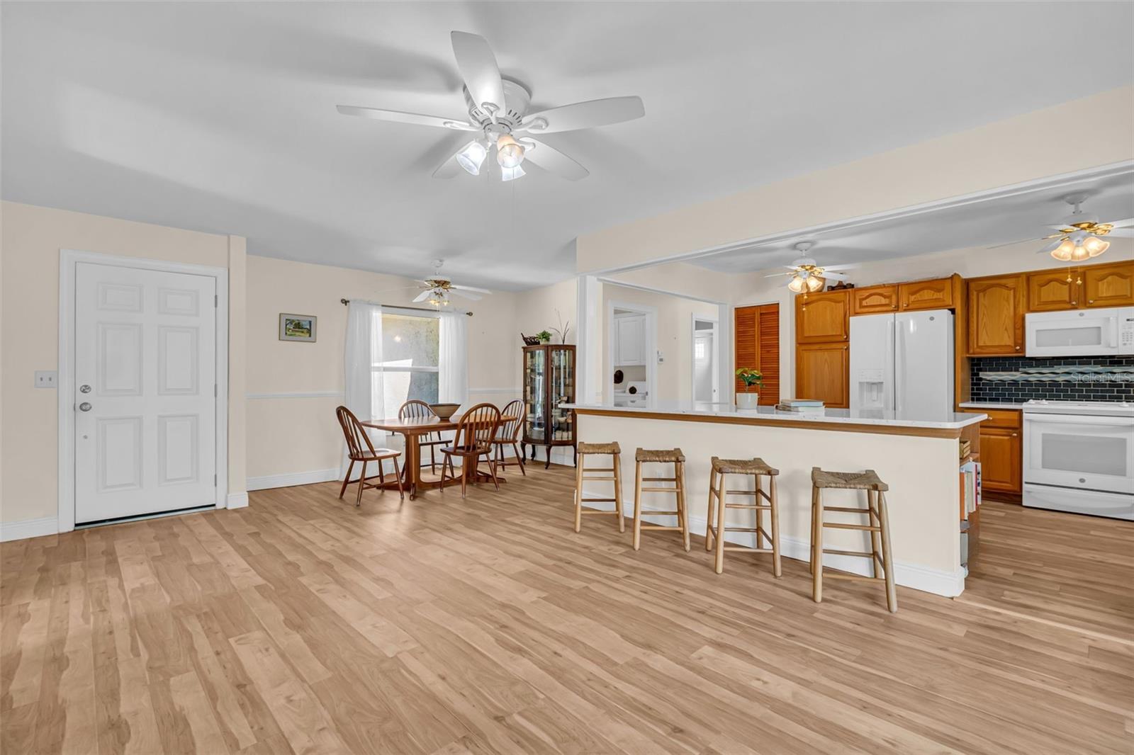 2814 LOMOND DR, PALM HARBOR, FL, 34684