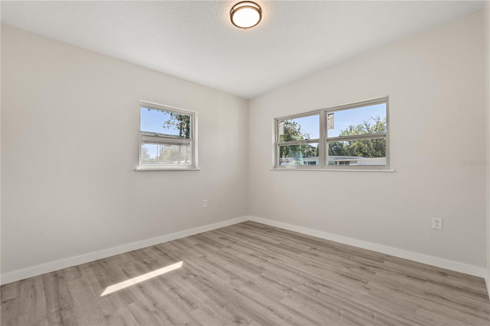 101 W WALLACE ST, ORLANDO, FL, 32809