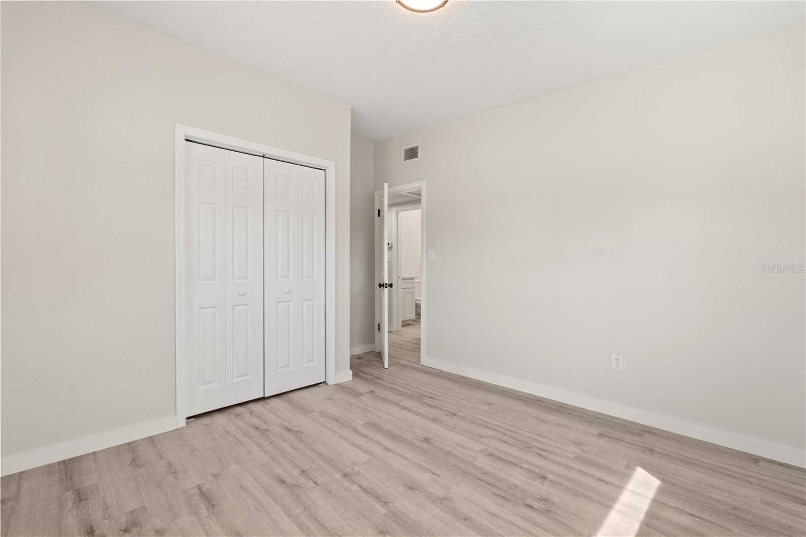 101 W WALLACE ST, ORLANDO, FL, 32809