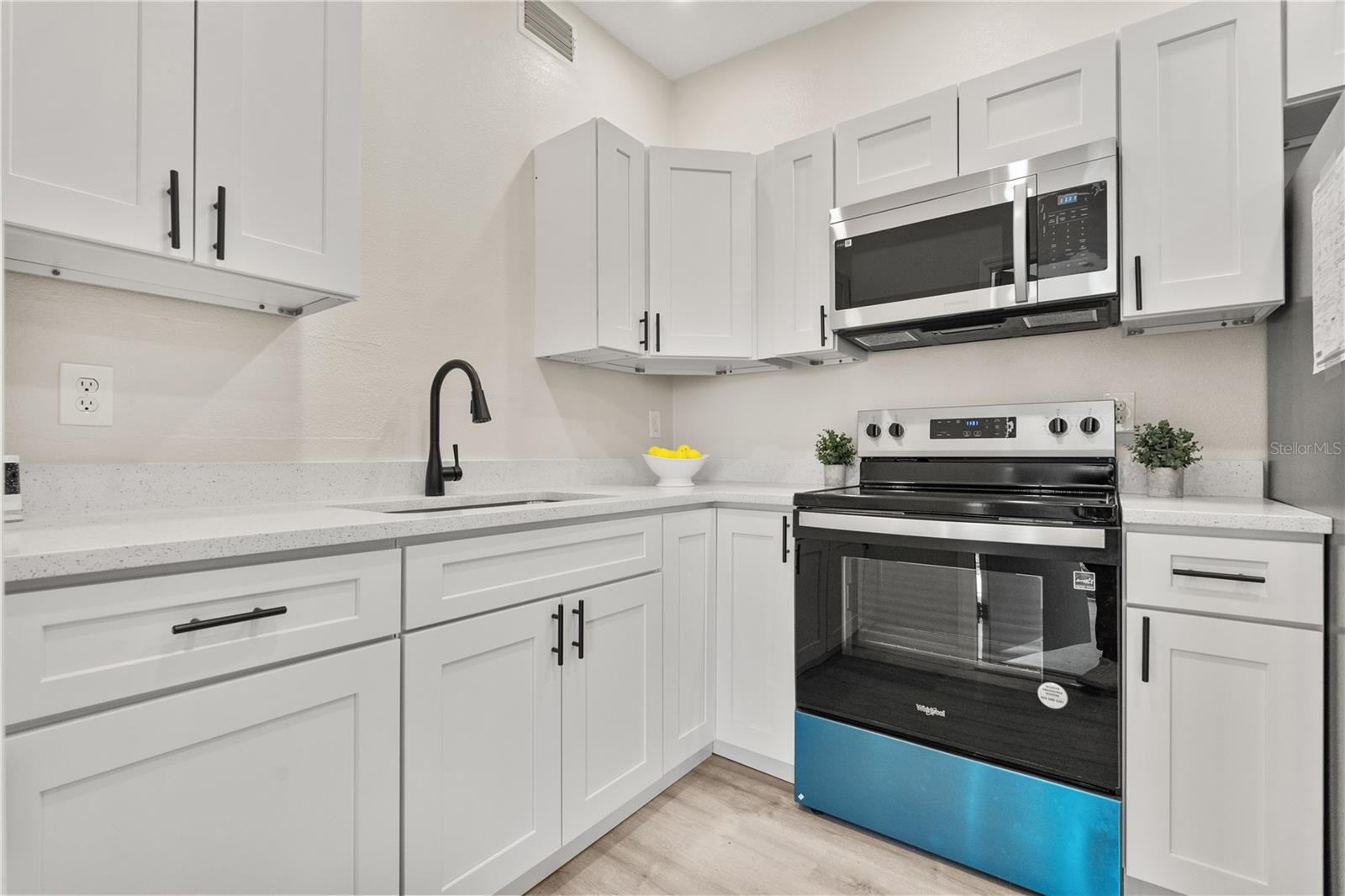 101 W WALLACE ST, ORLANDO, FL, 32809