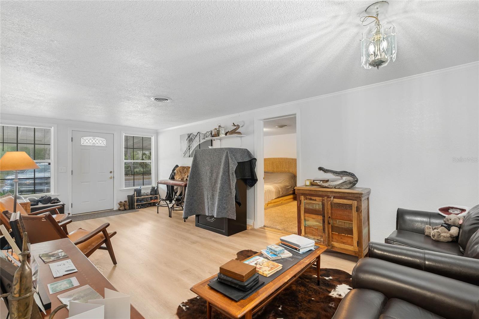 931 DENNIS AVE, ORLANDO, FL, 32807