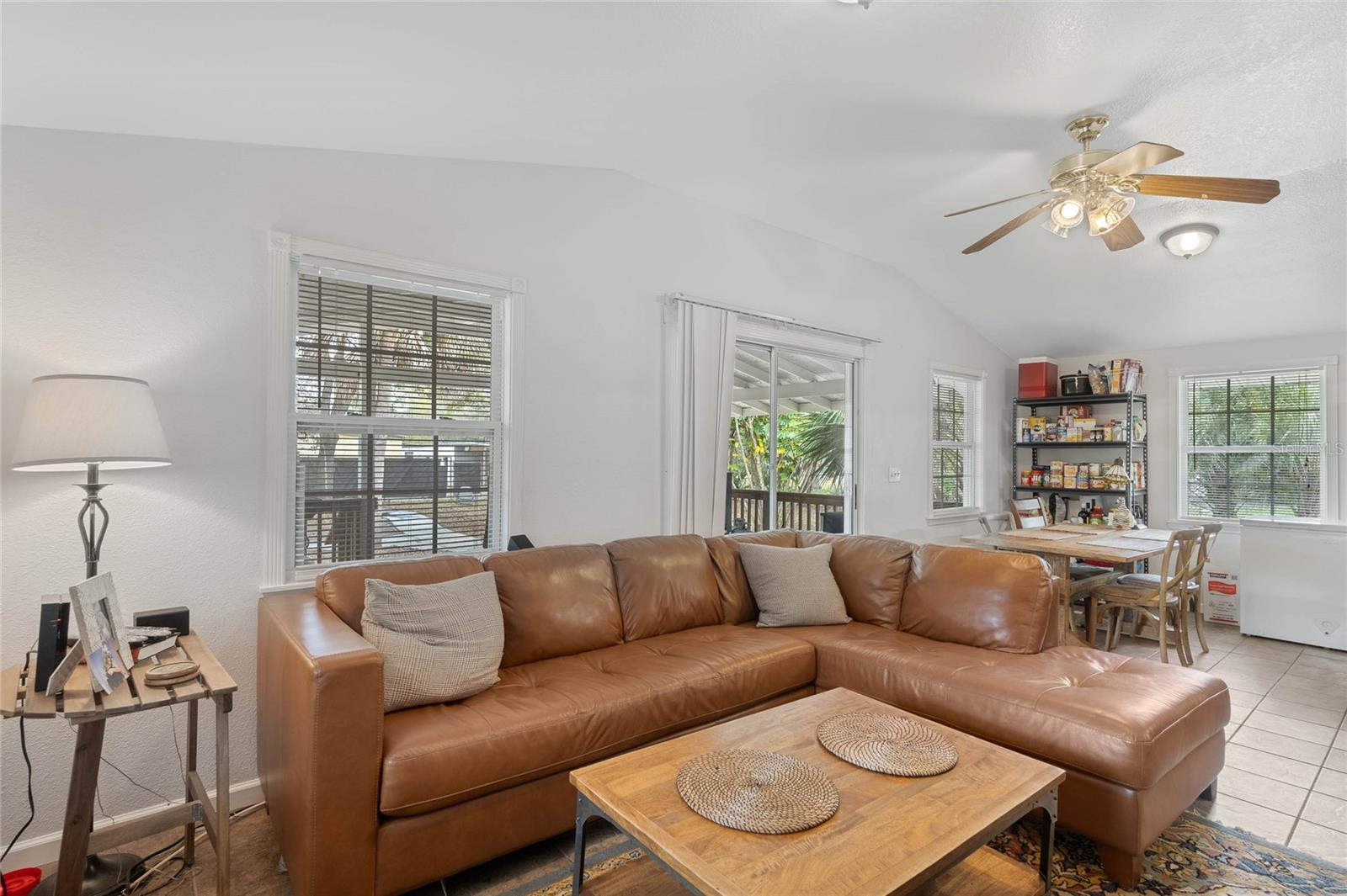 931 DENNIS AVE, ORLANDO, FL, 32807