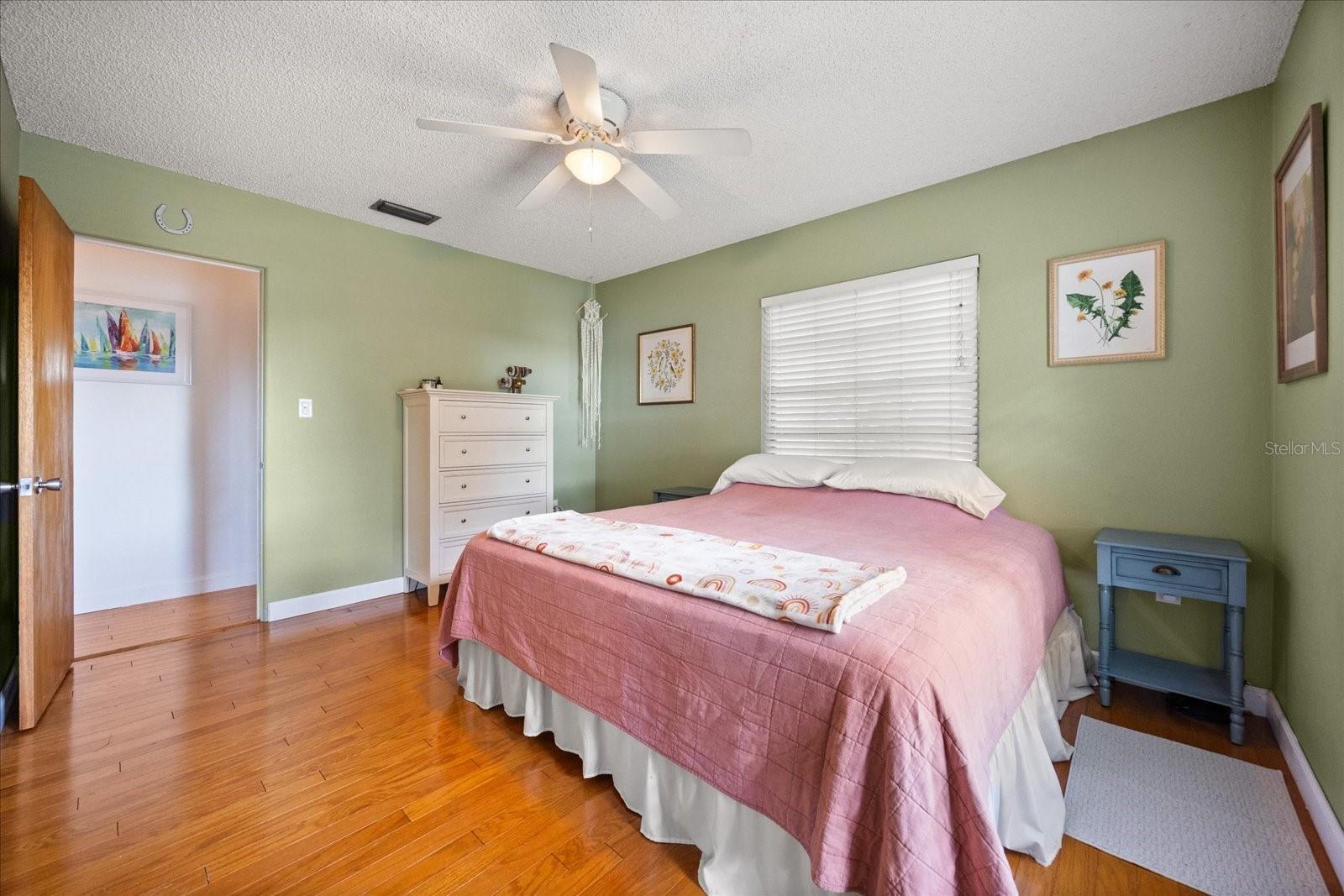 7115 LAKE OLA DR, MOUNT DORA, FL, 32757