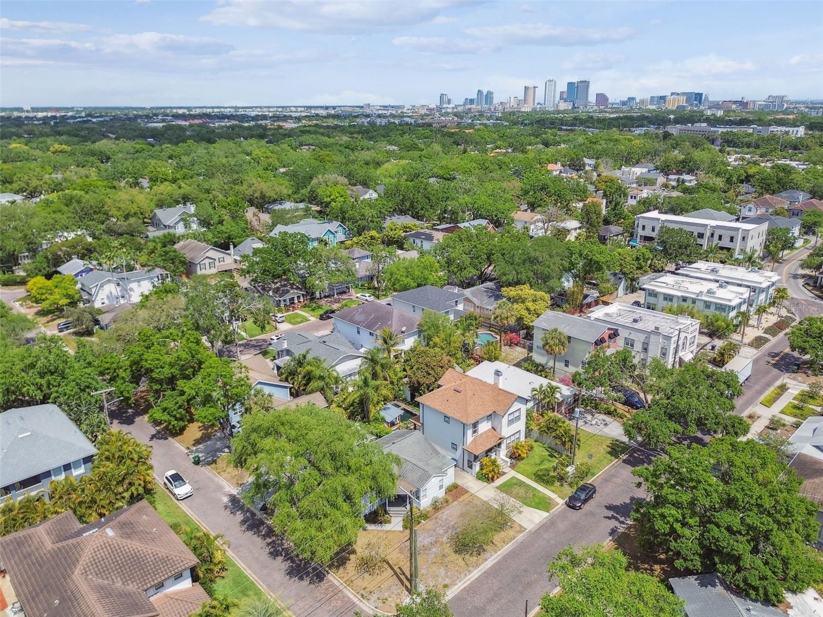 2815 W ESTRELLA ST, TAMPA, FL, 33629