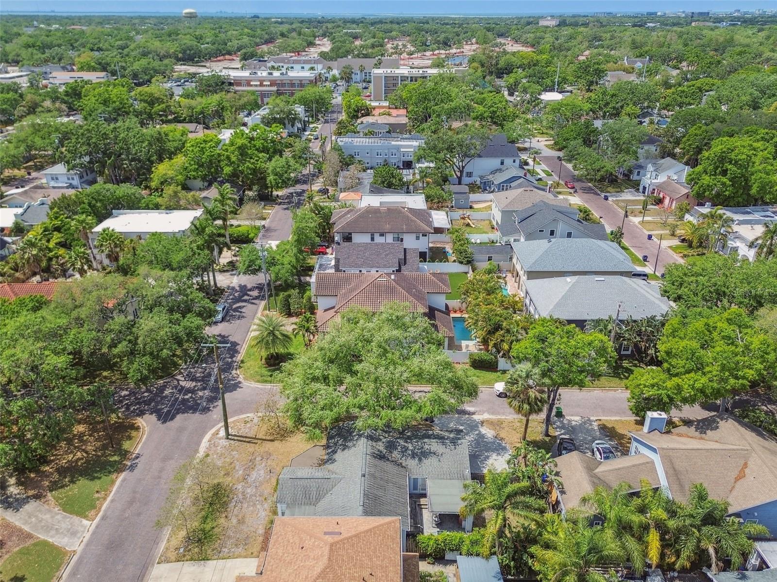 2815 W ESTRELLA ST, TAMPA, FL, 33629