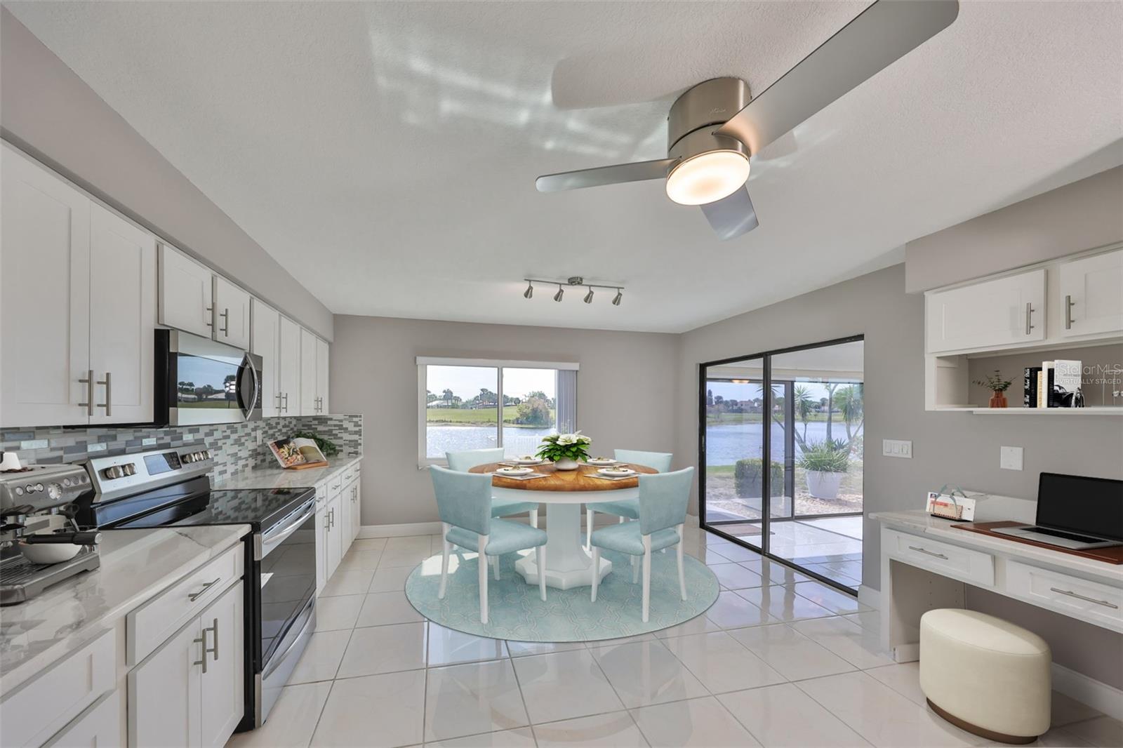 1806 WOLF LAUREL DR, SUN CITY CENTER, FL, 33573