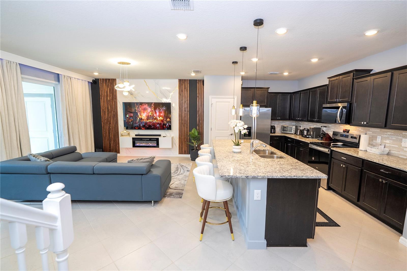 16061 BLUE WAVE WAY, CLERMONT, FL, 34714