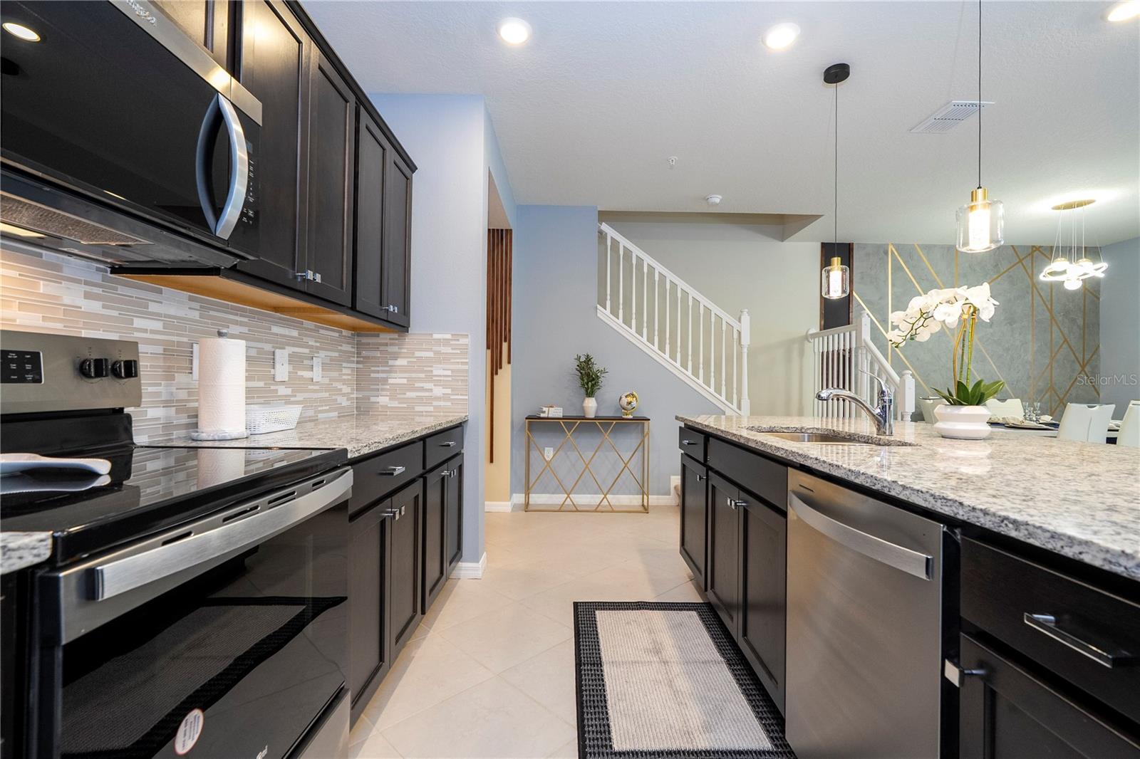 16061 BLUE WAVE WAY, CLERMONT, FL, 34714