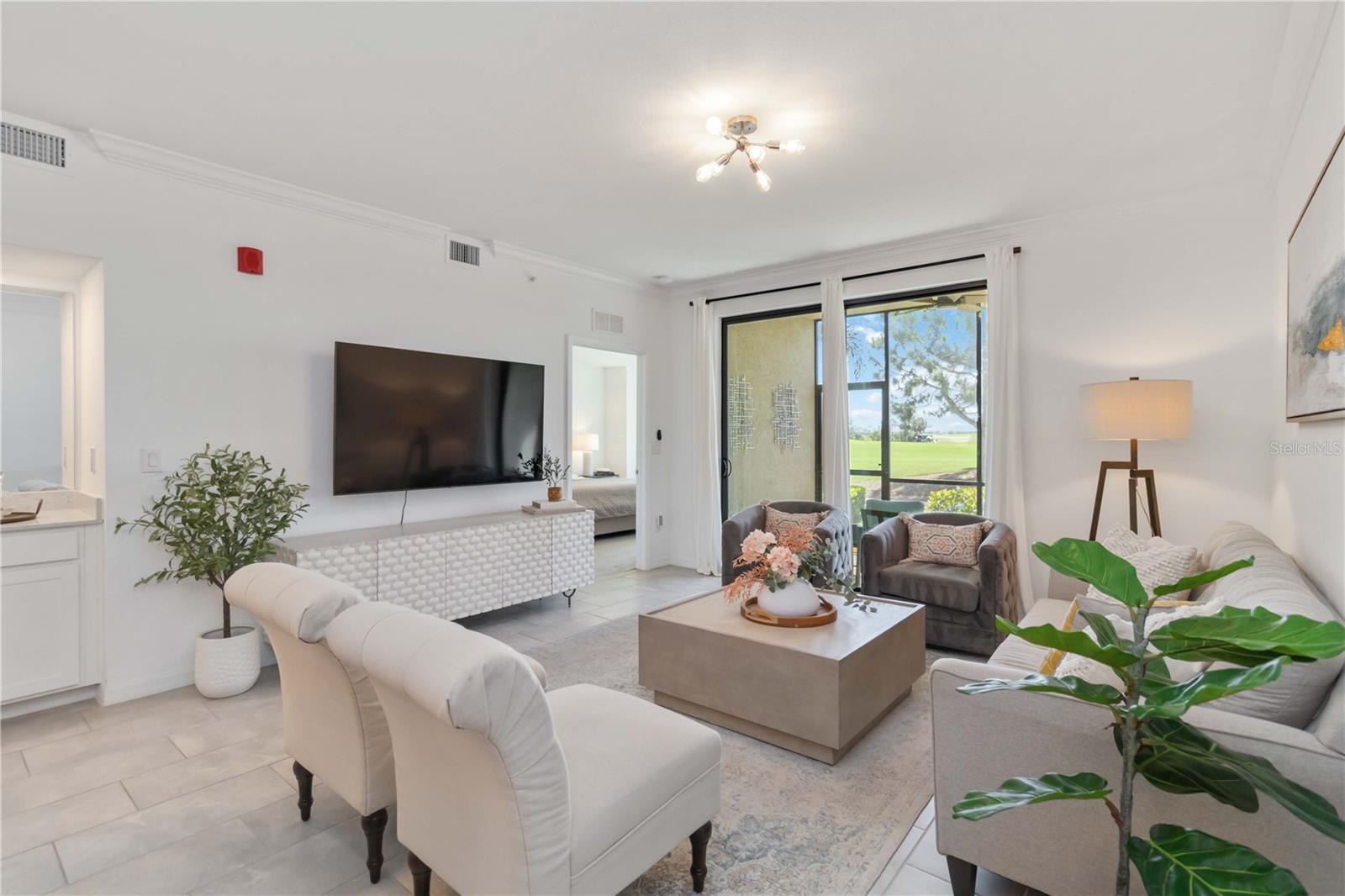 5664 PALMER CIR #102, BRADENTON, FL, 34211