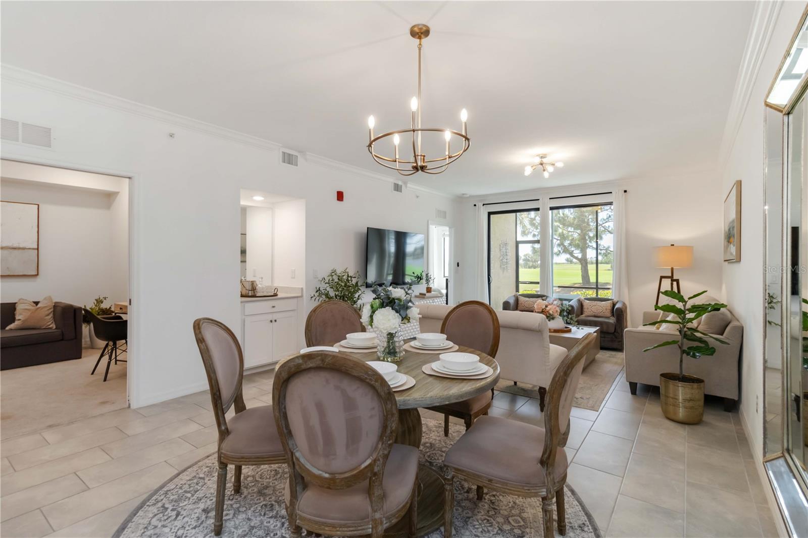 5664 PALMER CIR #102, BRADENTON, FL, 34211